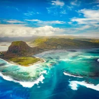 aerial-view-underwater-waterfall-mauritius-le-morne-brabant-peninsula-amazing-landscape-81988472 aerial-view-underwater-waterfall-mauritius-le-morne-brabant-peninsula-amazing-landscape-81988472